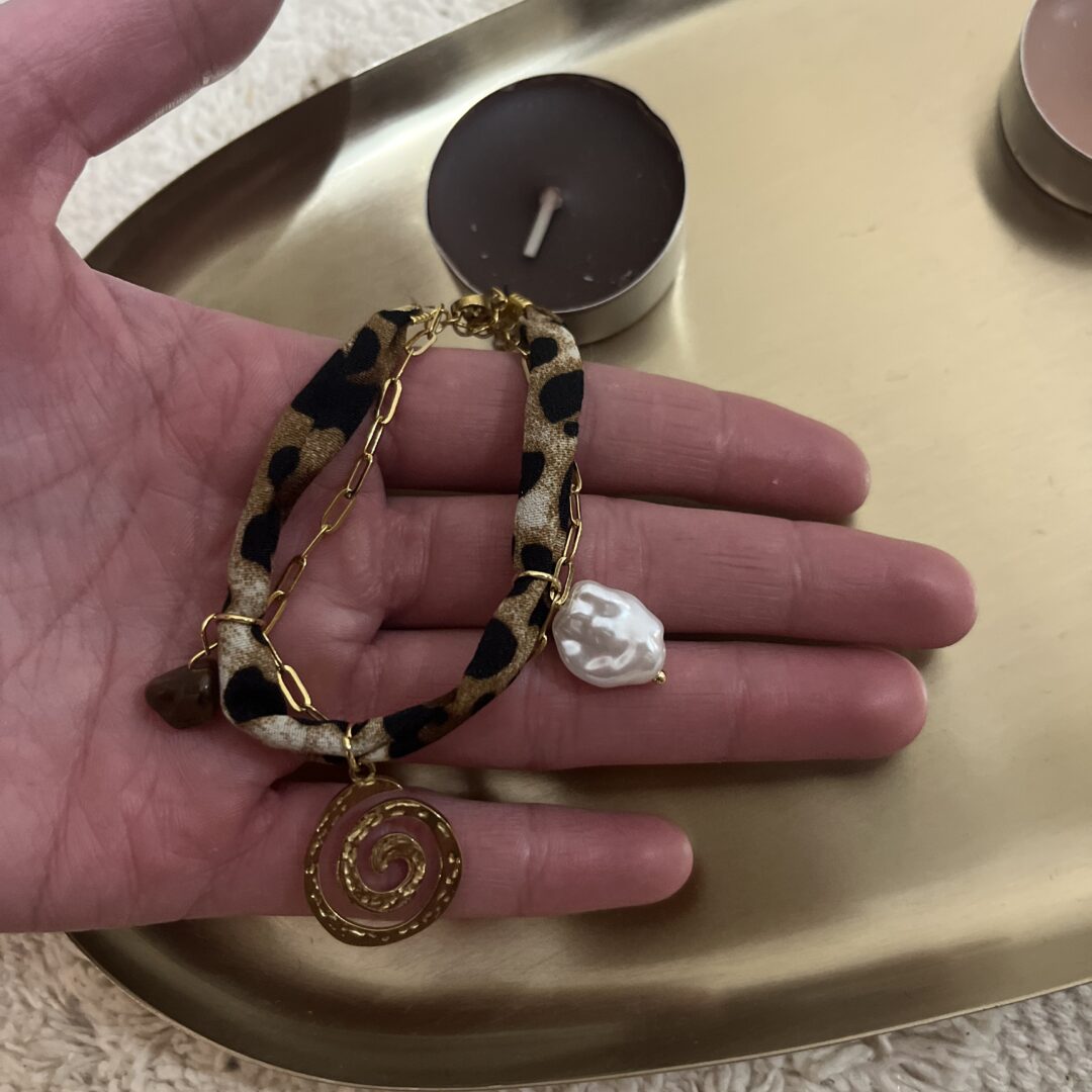 PULSERA AURA