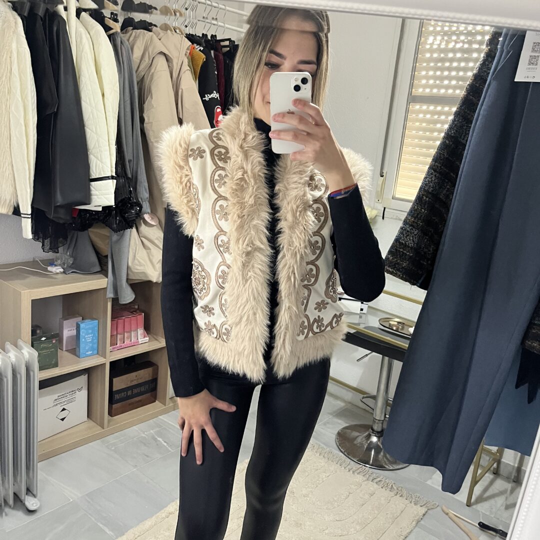 CHAQUETA TORERA CLARA